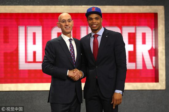 在拉锯里寻 在拉锯里寻